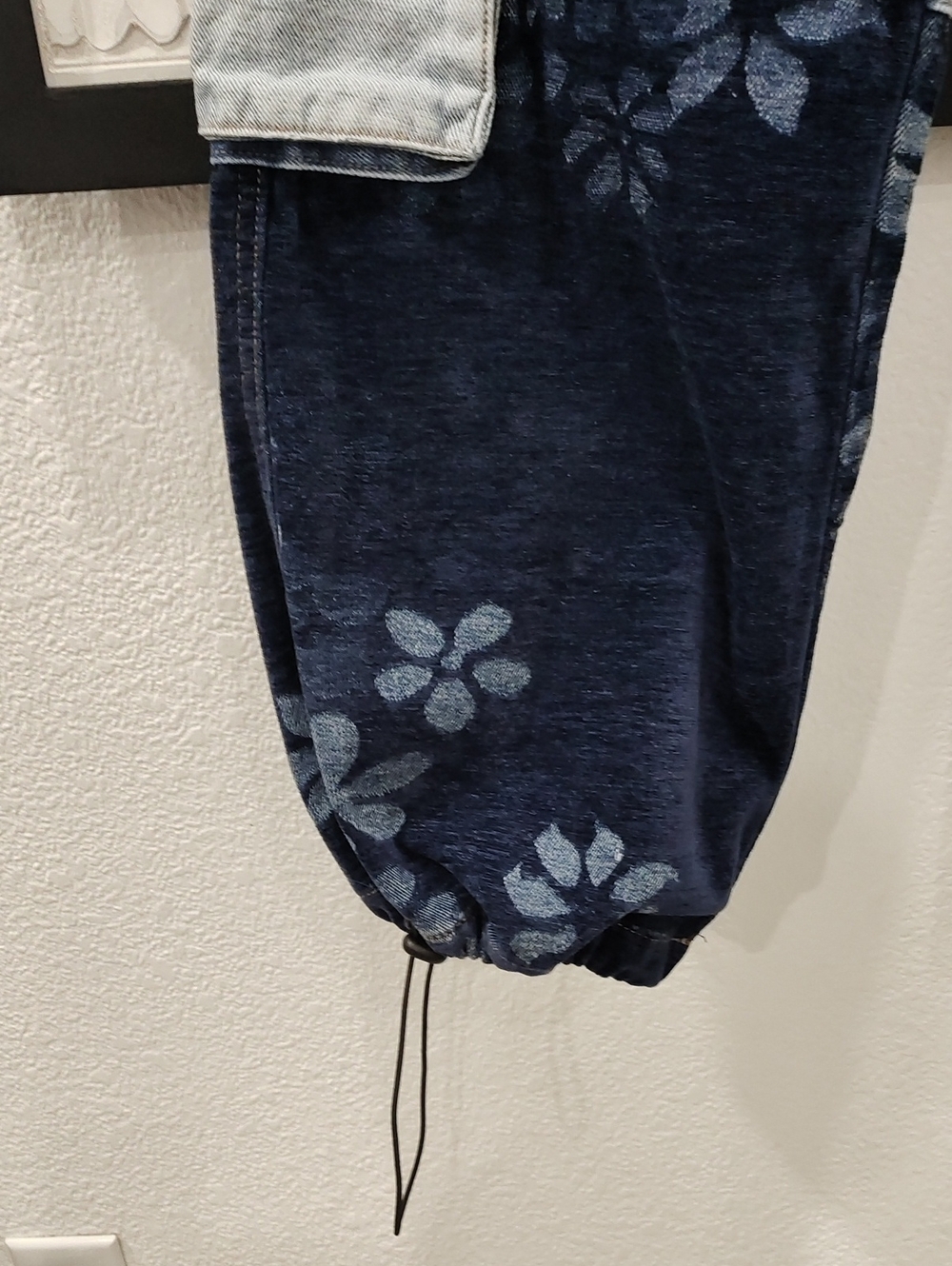 Oli & Hali Blue Patchwork Floral Cargo Jeans - Picture 6 of 10